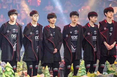 接应果断 接应果断